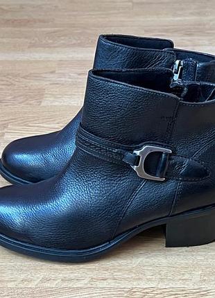 Кожаные ботинки clarks 38 размера в идеальном состоянии