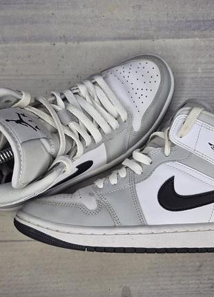 Кроссовки nike jordan