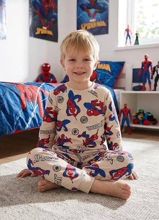 Велюрова піжама spider man marvel primark