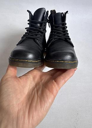 Шкіряні чобітки dr. martens 3