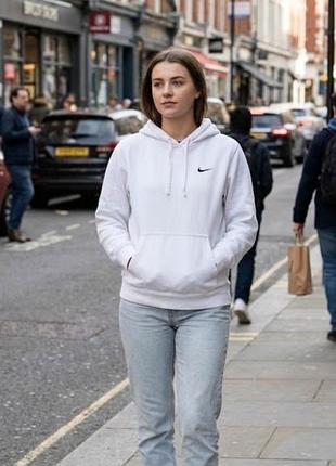 Худі жіночий  nike  xs - s білий