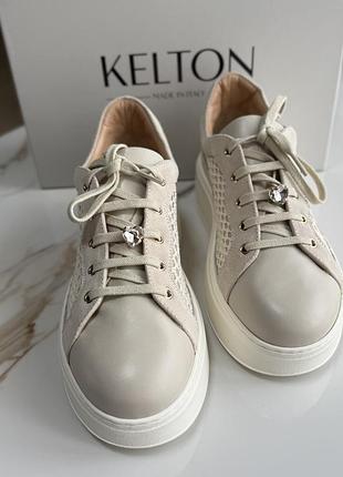Трендові снікерси kelton