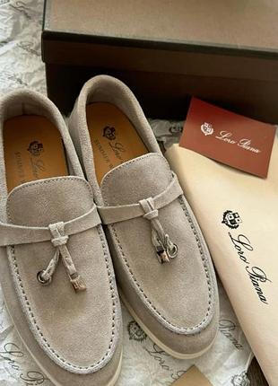 Лофери жіночі loro piana сіро-бежеві, розмір 35, довжина устілки 22,5 см, замша