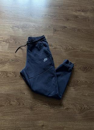 Чоловічі спортивні штани nike tech fleece темно-сині розмір m