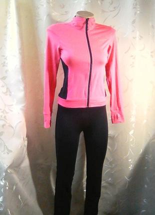 Спортивний костюм