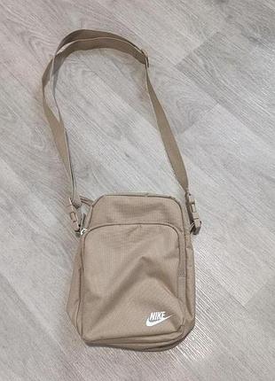 Нова сумка nike