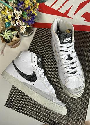 Кроссовки nike blazer