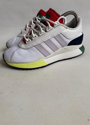 Кросівки adidas