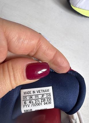 Кросівки adidas 9