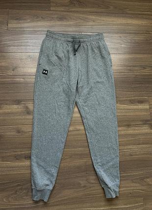 Чоловічі спортивні штани under armour