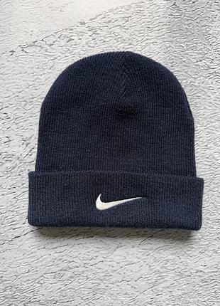 Вінтажна шапка nike vintage, міні логотип, в хорошому стані