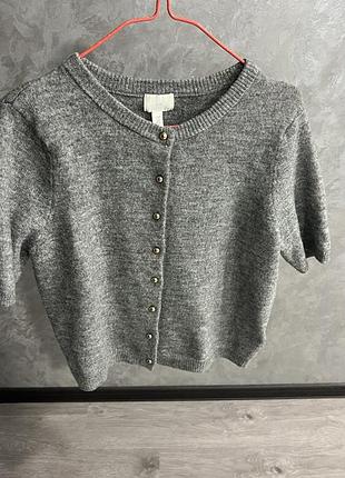 Жіночий джемпер h&m сірий з коротким рукавом