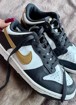 Кросівки nike