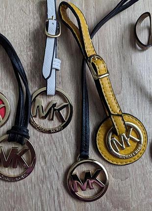 Аксесуари для сумок жіночі michael kors різнокольорові шкіряні