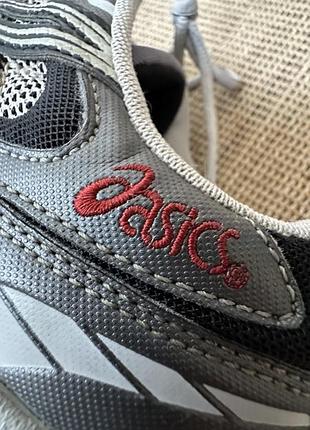 Asics кросівки 4