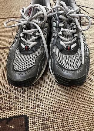Asics кросівки 7