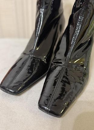 Лаковані ботильйони zara 7