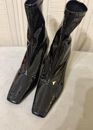 Лаковані ботильйони zara 6