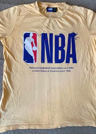 Футболка нба nba бежева з логотипом, розмір: xs / підліткова