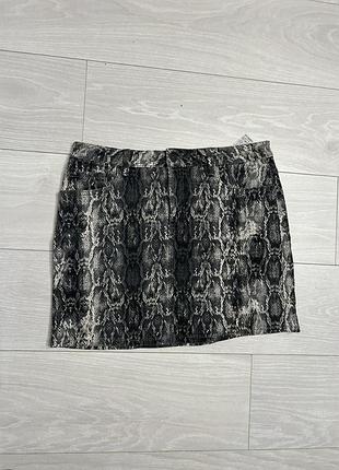 Міні-спідниця жіноча zara зі зміїним принтом, розмір l