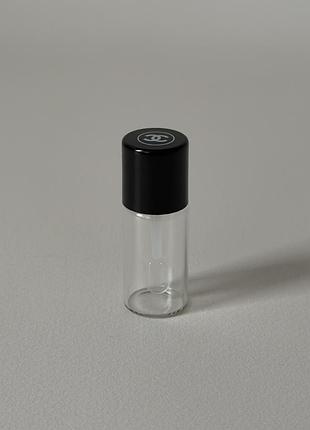 Chanel - косметичний флакон для рідких засобів та парфумів