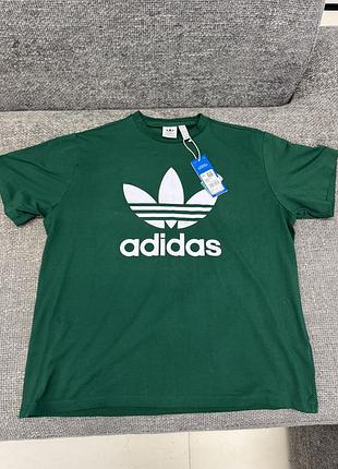Футболка adidas
