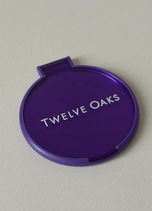 Twelve oaks - дзеркало для макіяжу