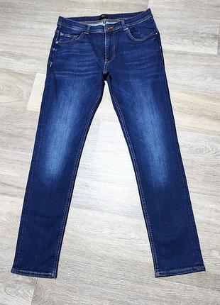 Чоловічі джинси river island, розмір по бирці 32/32, але маломірять — підійдуть на 30 або 31.