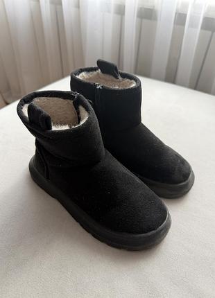 Чобітки угги zara 3