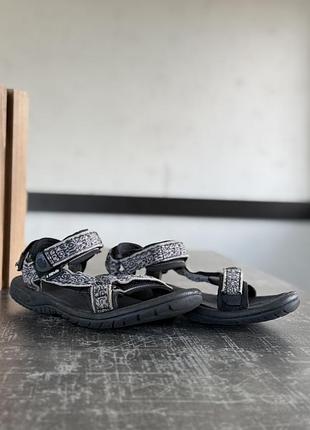 Сандалі teva 2