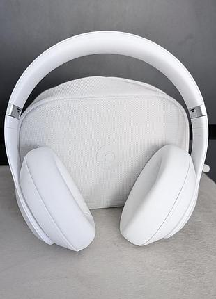 Навушники beats studio pro matte white mc2p4 2