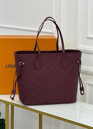 Сумка шопер louis vuitton neverfull mm из тиснёной кожи monogram empreinte в винном/бордовом оттенке burgundy /