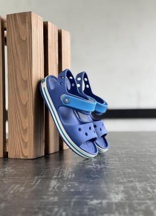 Сандалі crocs