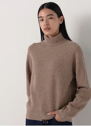 Светр uniqlo  100% вовна