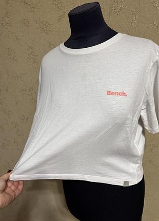 Футболка bench