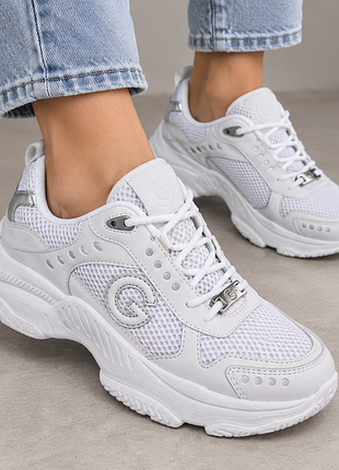 Кросівки жіночі guess білі на платформі 37 розмір
