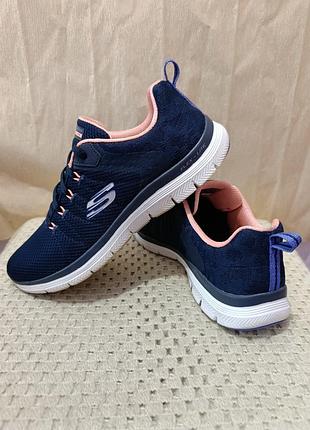 Кроссовки skechers