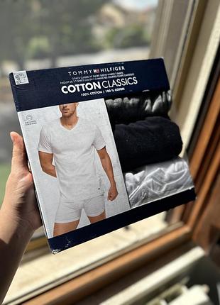 Футболки чоловічі tommy hilfiger cotton classics набір 3 шт v-подібний виріз бавовна