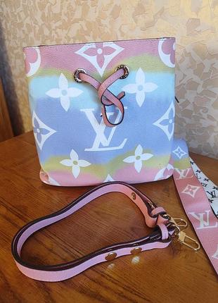 Сумка мішок louise vuitton.
