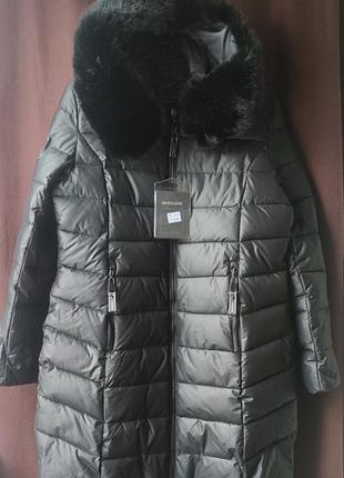 Пуховик стеганный с мехом р.l-xl новый с биркой