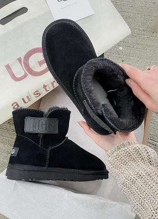 Ugg жіночі black