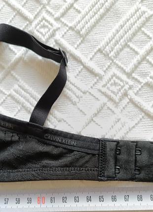 Бюстгальтер черного цвета calvin klein 80c 6