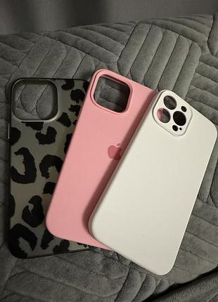Продам 3 чохла на 13 pro max