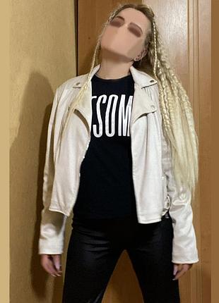 Xl косуха замшева демісезонна коротка жіноча молочно-біла весняна осіння куртка вітровка