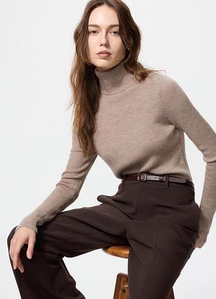Шерстяной гольф uniqlo