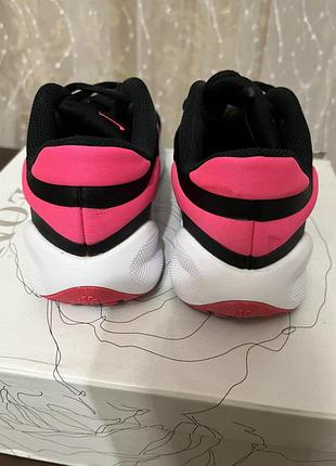 Дитячі кросівки для дівчинки nike revolution 7 5