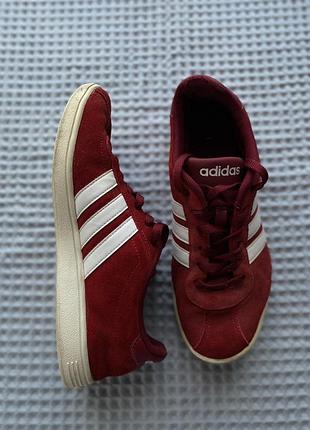 Кросівки чоловічі adidas,червоні,розмір 40,5-41