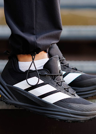 Terrex freehiker 3 low gore-tex black white 4