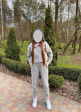 Жіночий спортивний костюм adidas сірий теплий