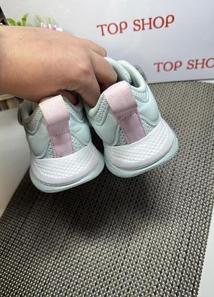 Оригінальні кросівки adidas 2